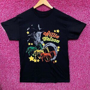 Willie Nelson A Horse Called Music Multi Color Horse Country Music T-Shirt Mediu